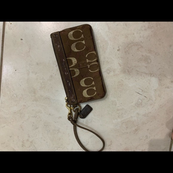 Coach wristlet. Never worn. - Picture 1 of 1